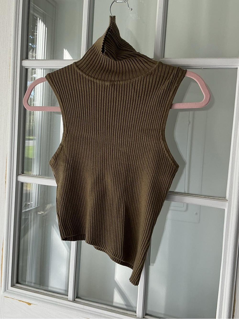 Sleeveless Ribbed Turtleneck Top - Olive Brown